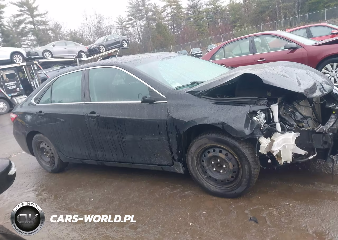 2017 Toyota Camry Le VIN:4T1BF1FK3HU729132 - 14