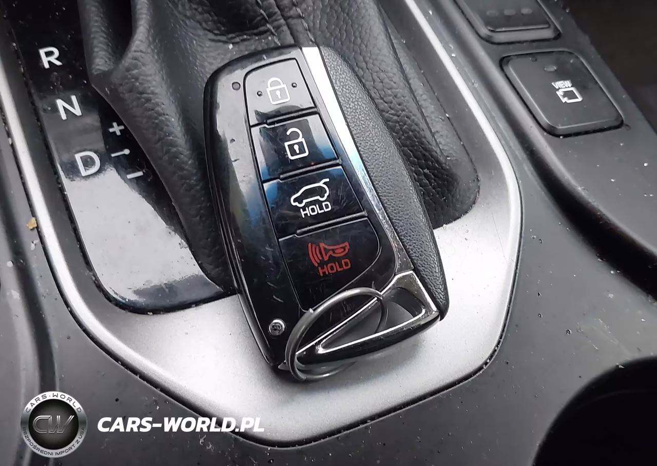 2018 Hyundai Santa Fe Sport 2.4L VIN:5XYZUDLB8JG518756 - 11