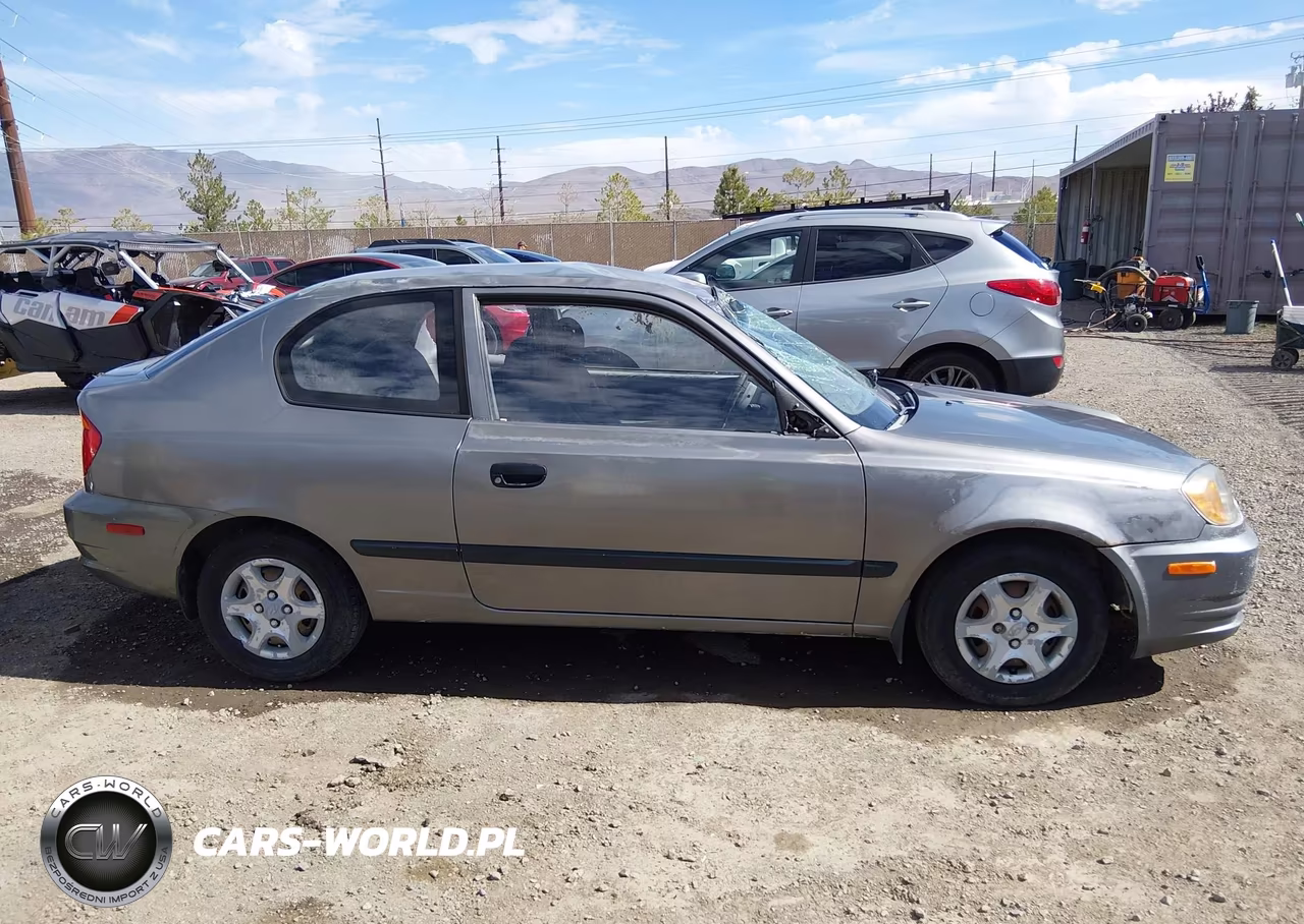 2003 Hyundai Accent VIN:KMHCF35C93U270269 - 12