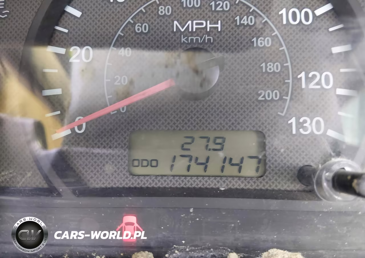 2003 Hyundai Accent VIN:KMHCF35C93U270269 - 14