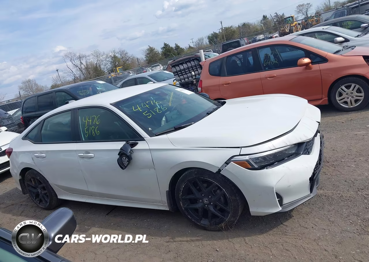 2025 Honda Civic Sport VIN:2HGFE2F53SH595131 - 14