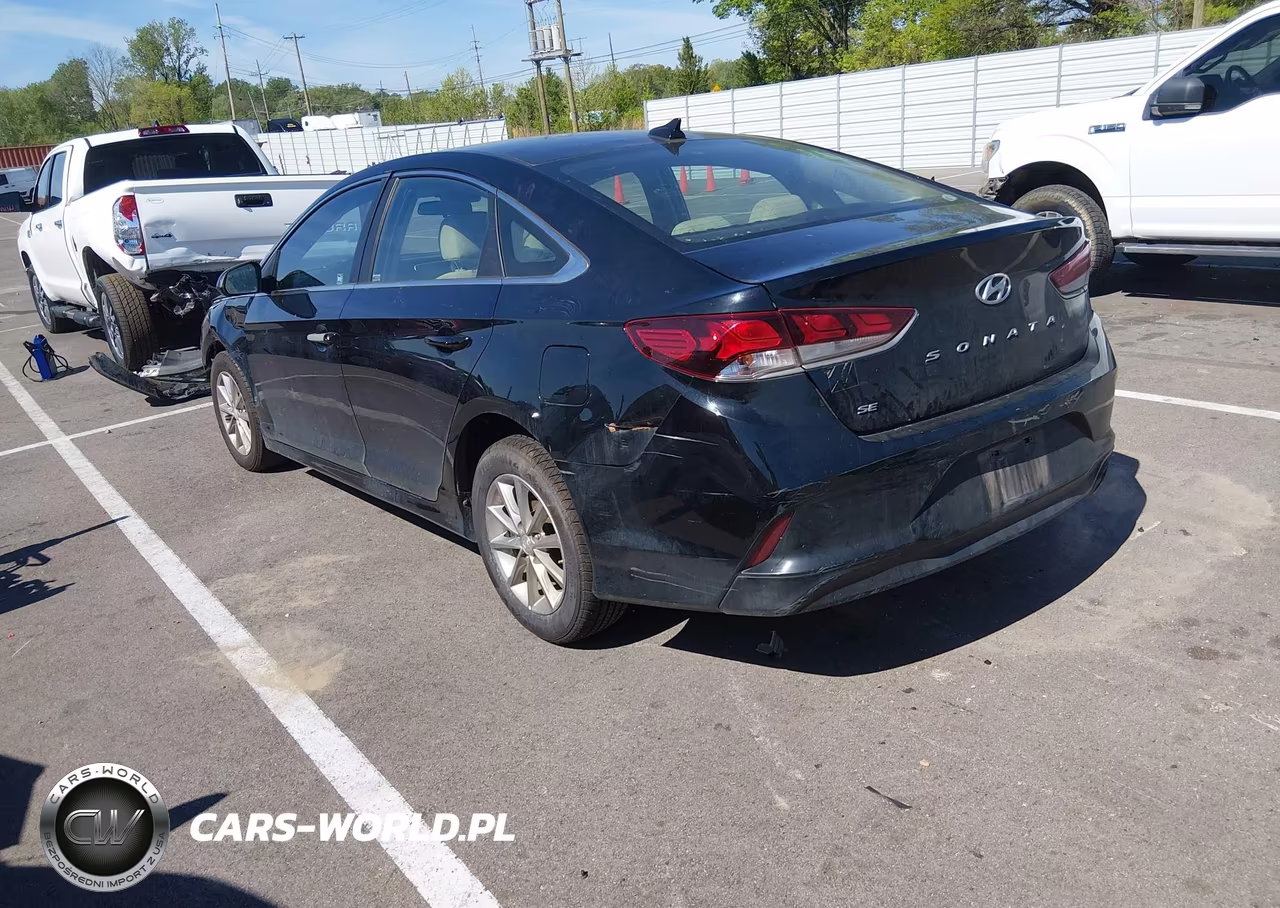 2018 Hyundai Sonata Se VIN:5NPE24AF7JH671812 - 3