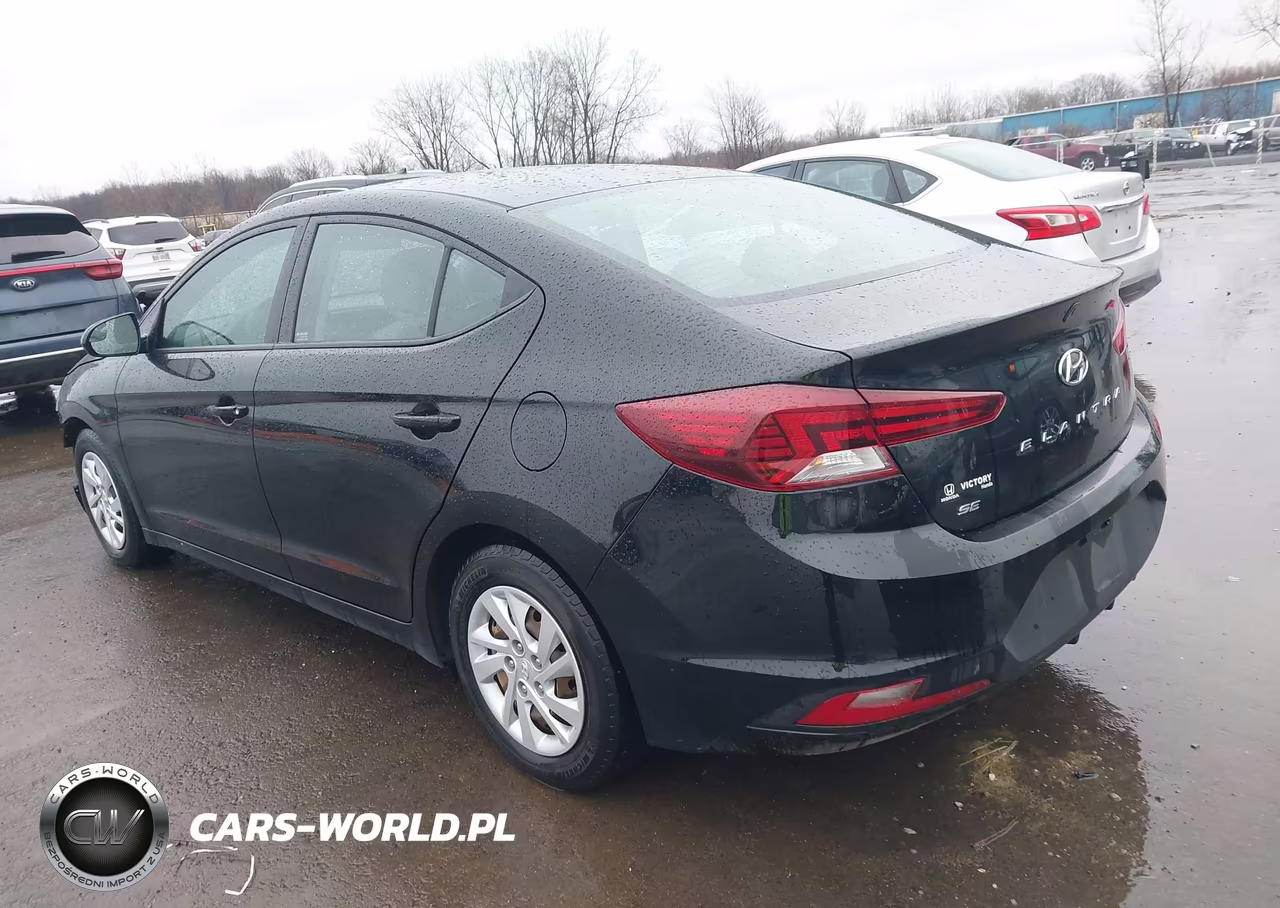 2019 Hyundai Elantra Se VIN:5NPD74LF7KH452392 - 3