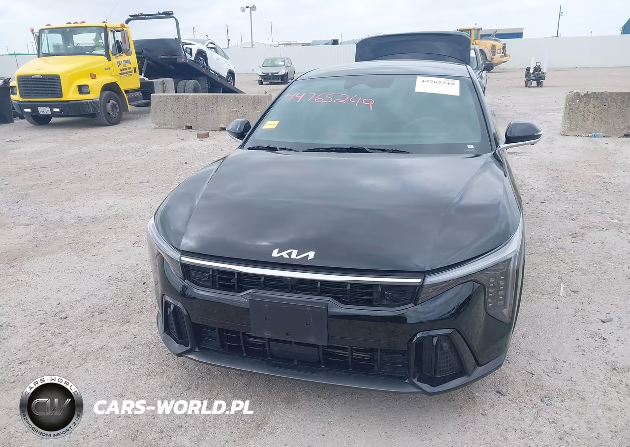 2025 Kia K4 Gt-Line Turbo VIN:3KPFW4DC4SE189864 - 12