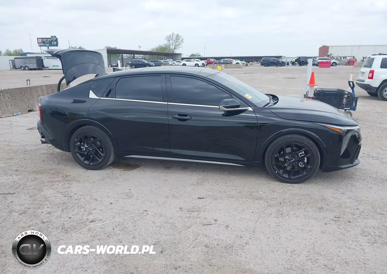 2025 Kia K4 Gt-Line Turbo VIN:3KPFW4DC4SE189864 - 13