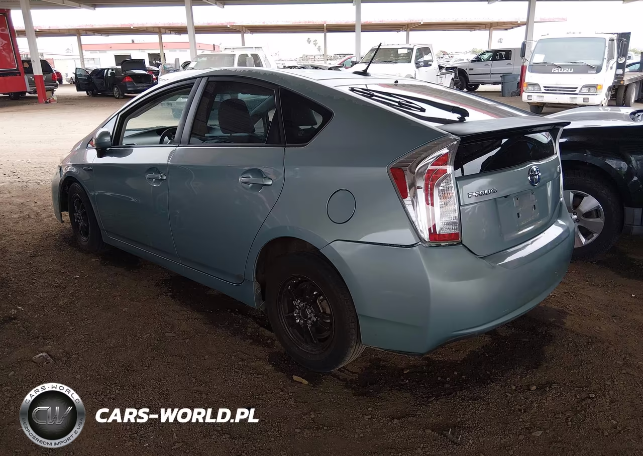 2013 Toyota Prius Three VIN:JTDKN3DU6D5653644 - 3