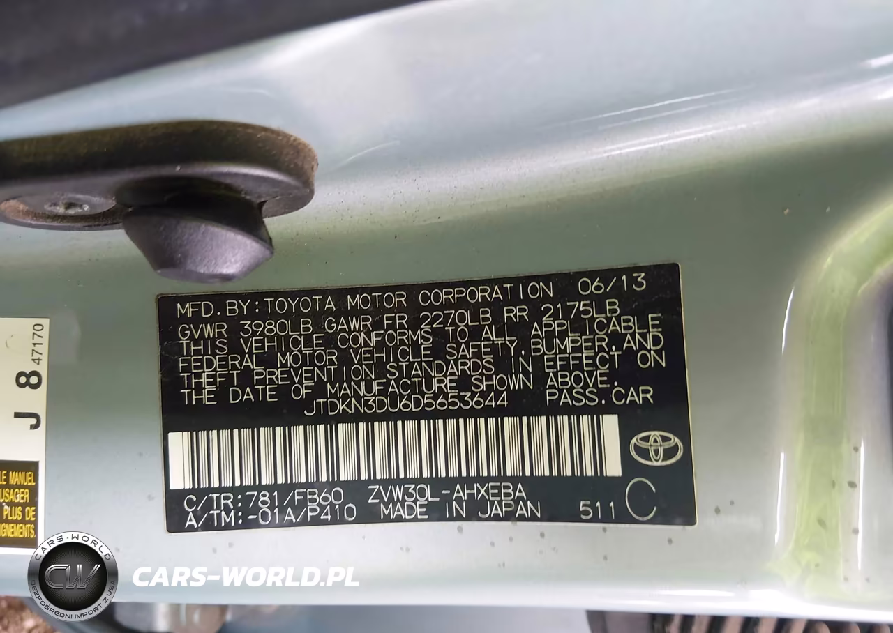 2013 Toyota Prius Three VIN:JTDKN3DU6D5653644 - 9