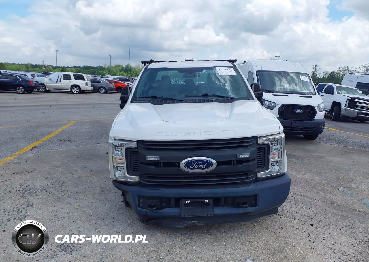 2018 Ford F-250 Xl VIN:1FD7X2A6XJEC47941 - 12
