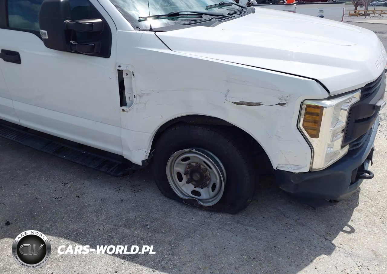 2018 Ford F-250 Xl VIN:1FD7X2A6XJEC47941 - 6