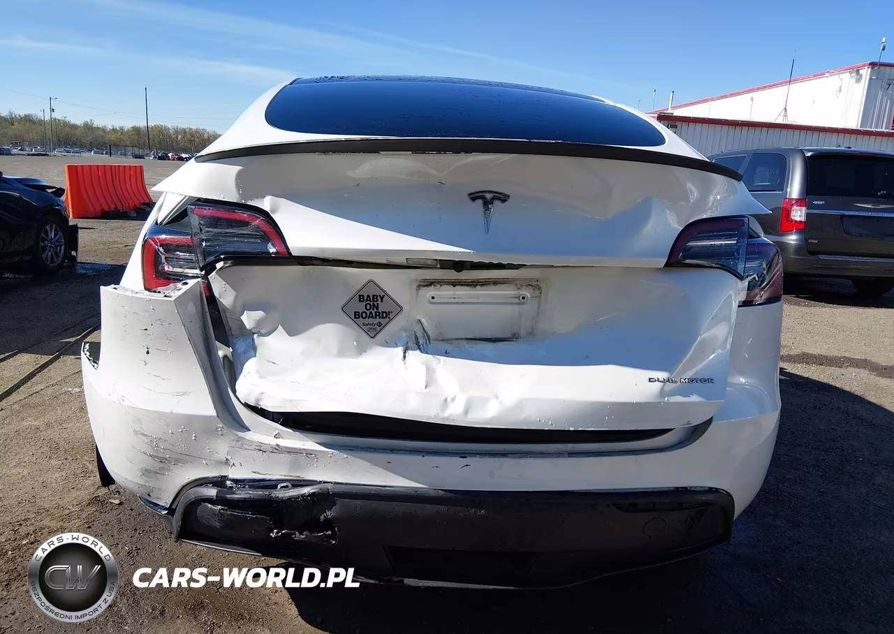 2023 Tesla Model Y Awd-Long Range Dual Motor All-Wheel Drive VIN:7SAYGDEE3PA097541 - 16