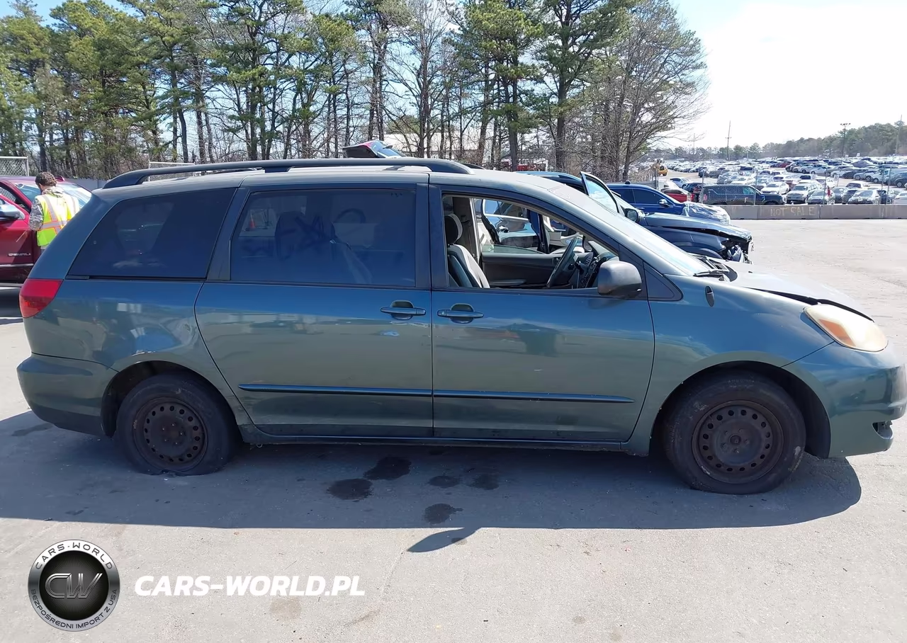 2004 Toyota Sienna Le VIN:5TDZA23C14S024154 - 13