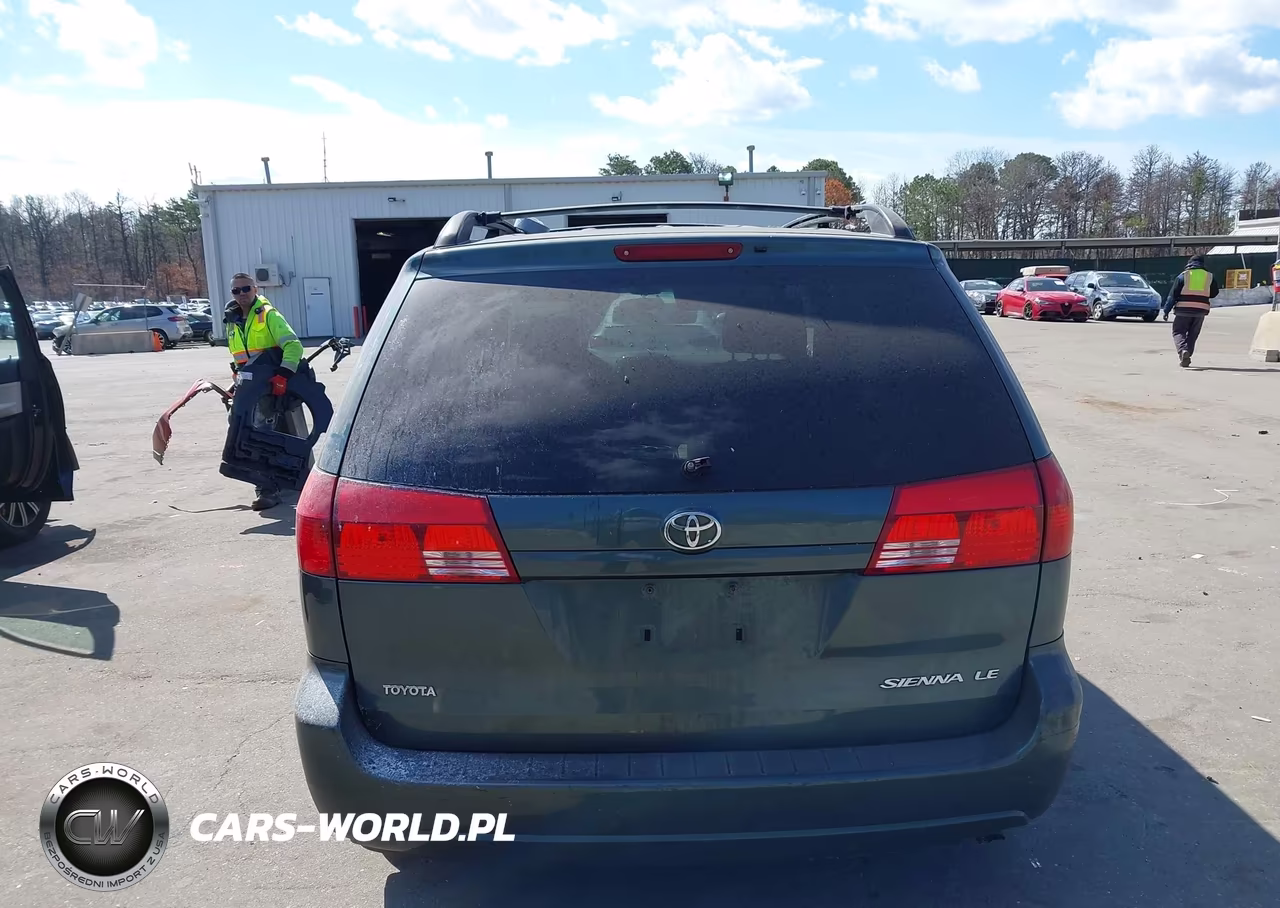 2004 Toyota Sienna Le VIN:5TDZA23C14S024154 - 16