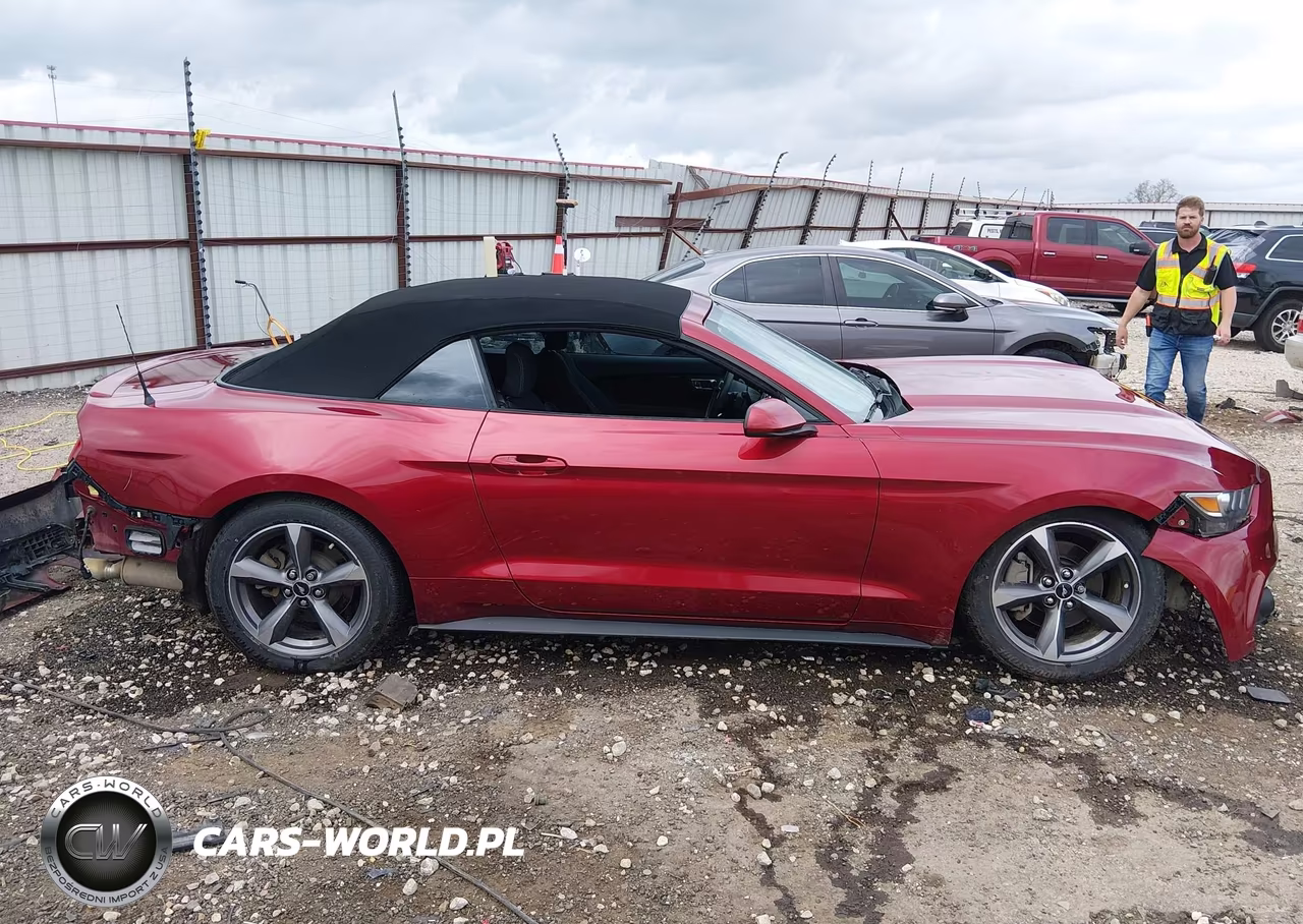 2017 Ford Mustang V6 VIN:1FATP8EM9H5219949 - 12