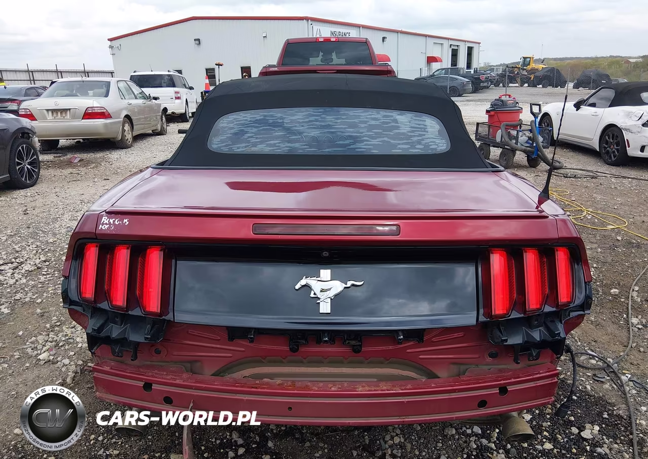 2017 Ford Mustang V6 VIN:1FATP8EM9H5219949 - 15