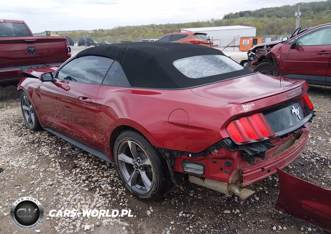 2017 Ford Mustang V6 VIN:1FATP8EM9H5219949 - 3