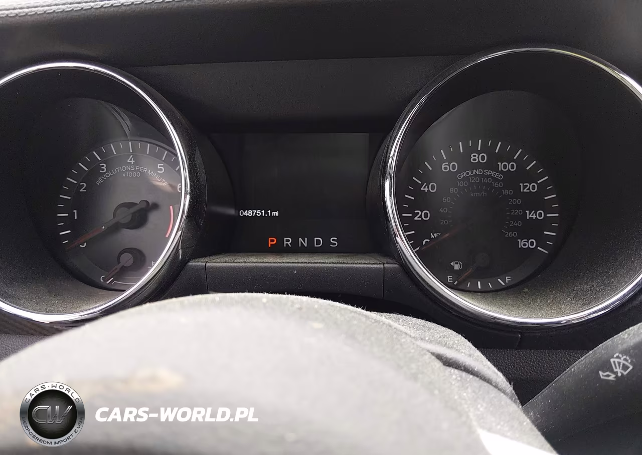 2017 Ford Mustang V6 VIN:1FATP8EM9H5219949 - 7