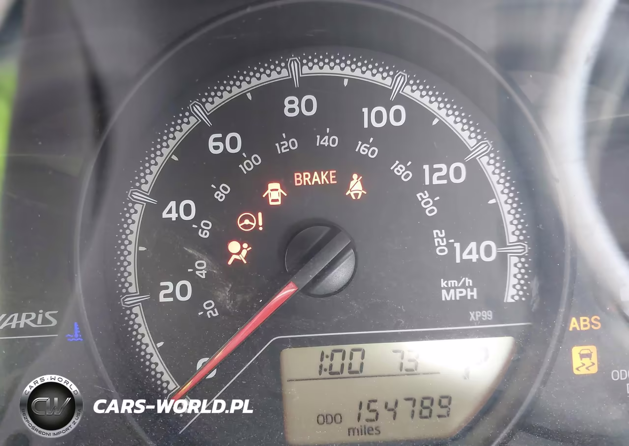 2015 Toyota Yaris Le VIN:VNKKTUD39FA017109 - 15