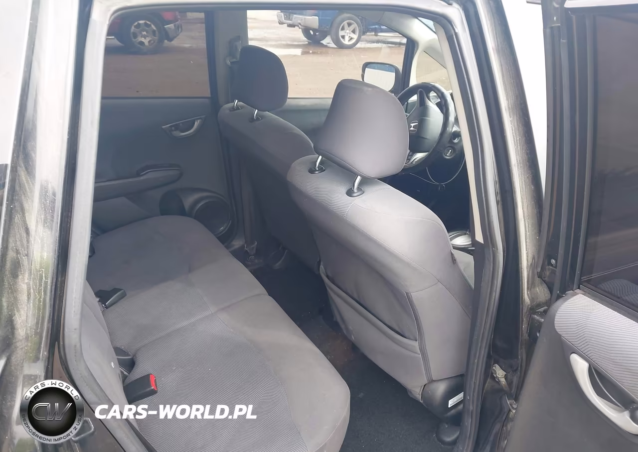 2012 Honda Fit VIN:JHMGE8H3XCS007154 - 8