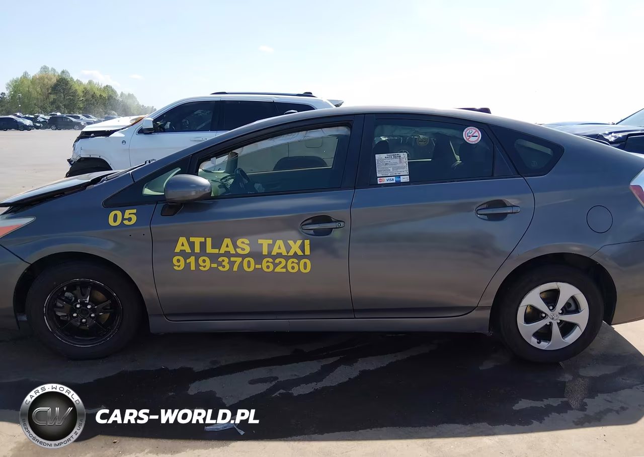 2014 Toyota Prius Two VIN:JTDKN3DU0E1803532 - 14