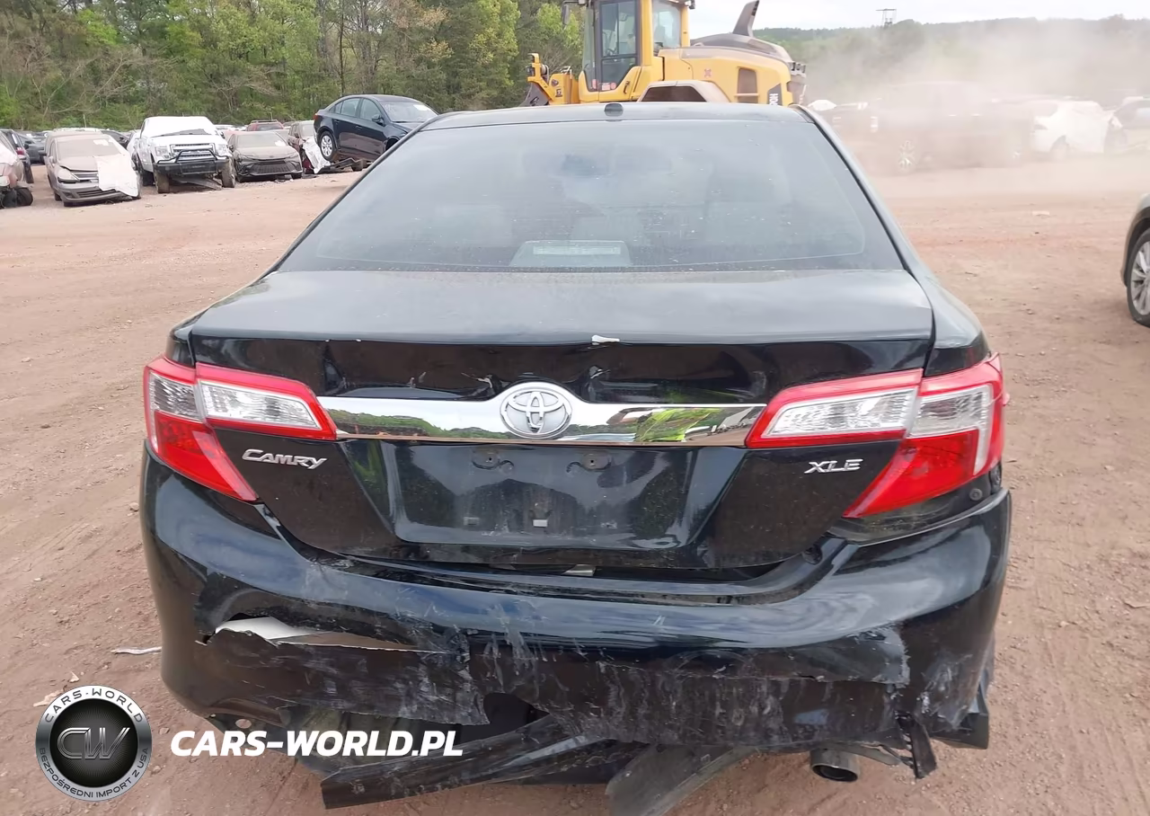2014 Toyota Camry Xle VIN:4T1BF1FK2EU844400 - 16