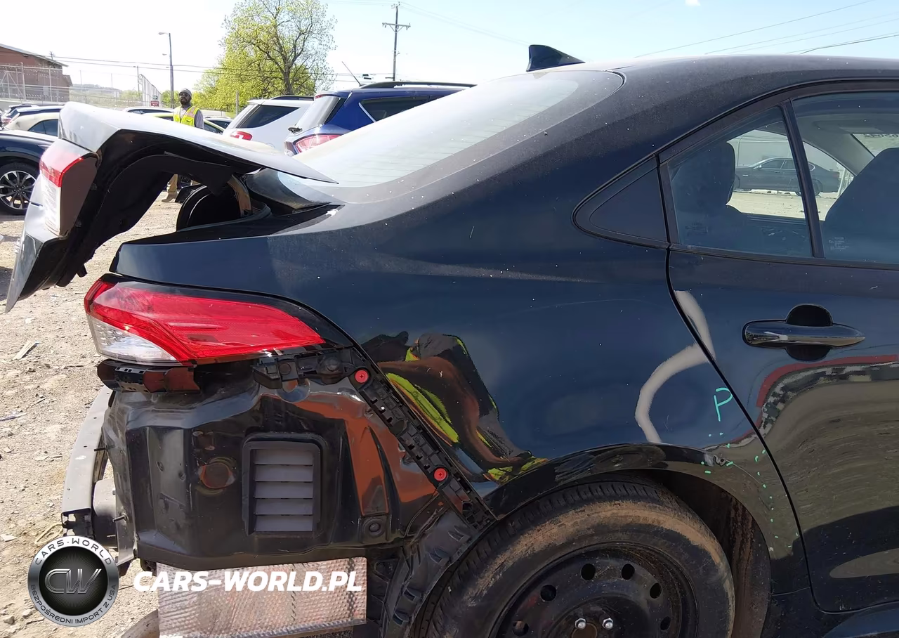 2022 Toyota Corolla Le VIN:5YFEPMAE7NP335255 - 19