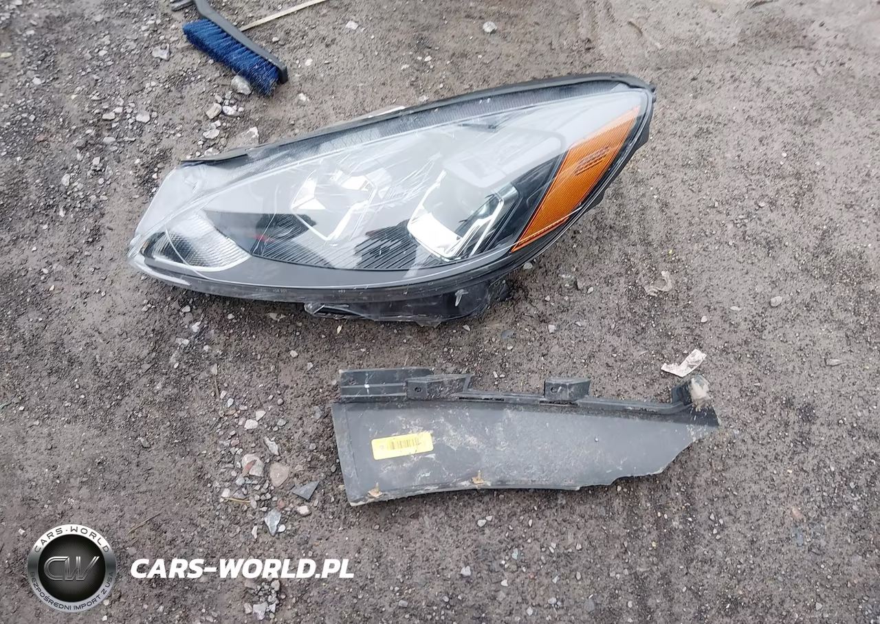 2020 Ford Escape Se VIN:1FMCU0G62LUB80800 - 12