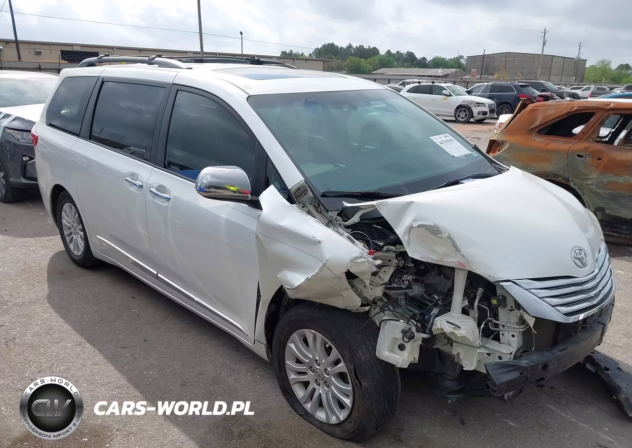 2015 Toyota Sienna Xle Premium 8 Passenger