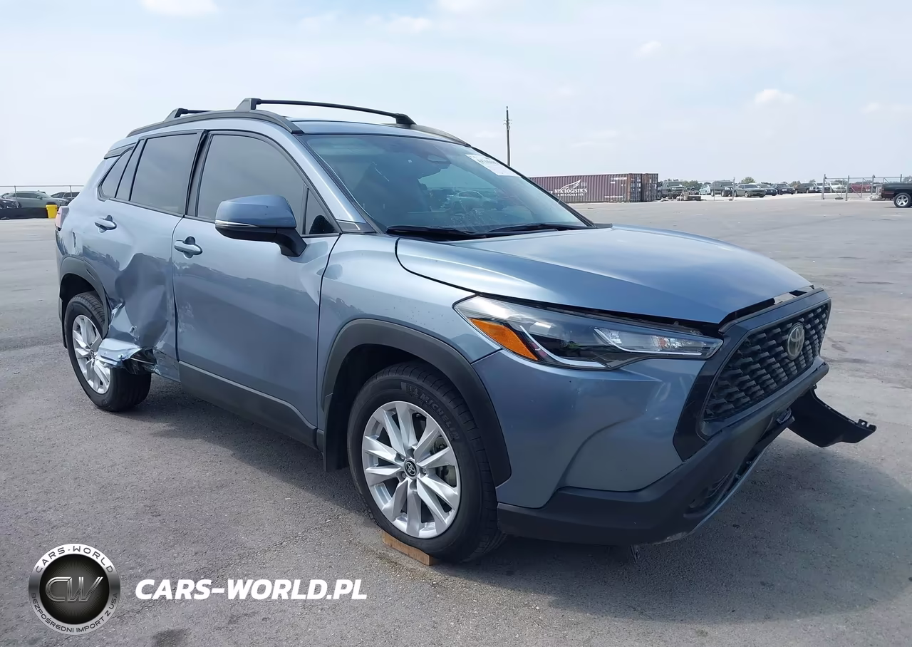 2024 Toyota Corolla Cross Le