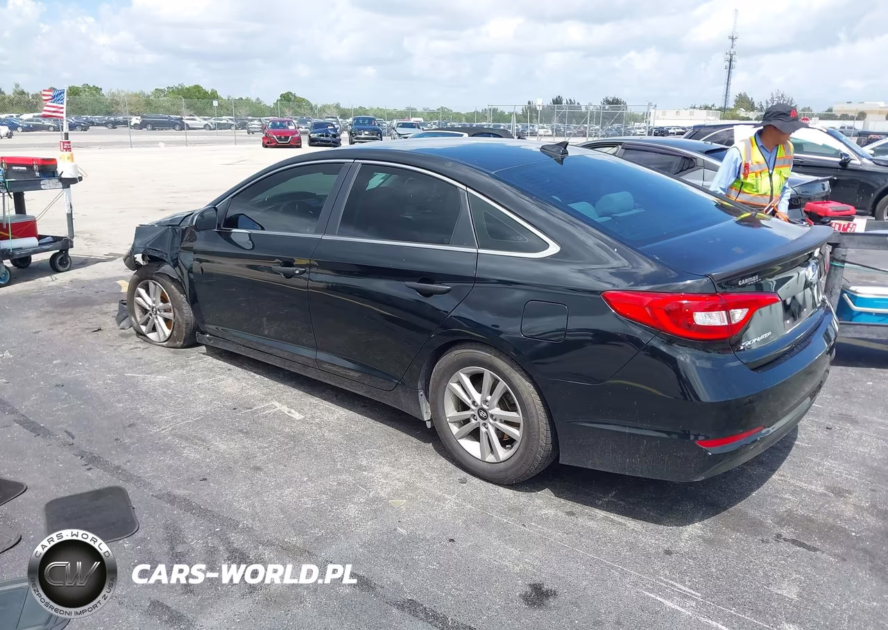 2017 Hyundai Sonata VIN:5NPE24AF5HH513754 - 3