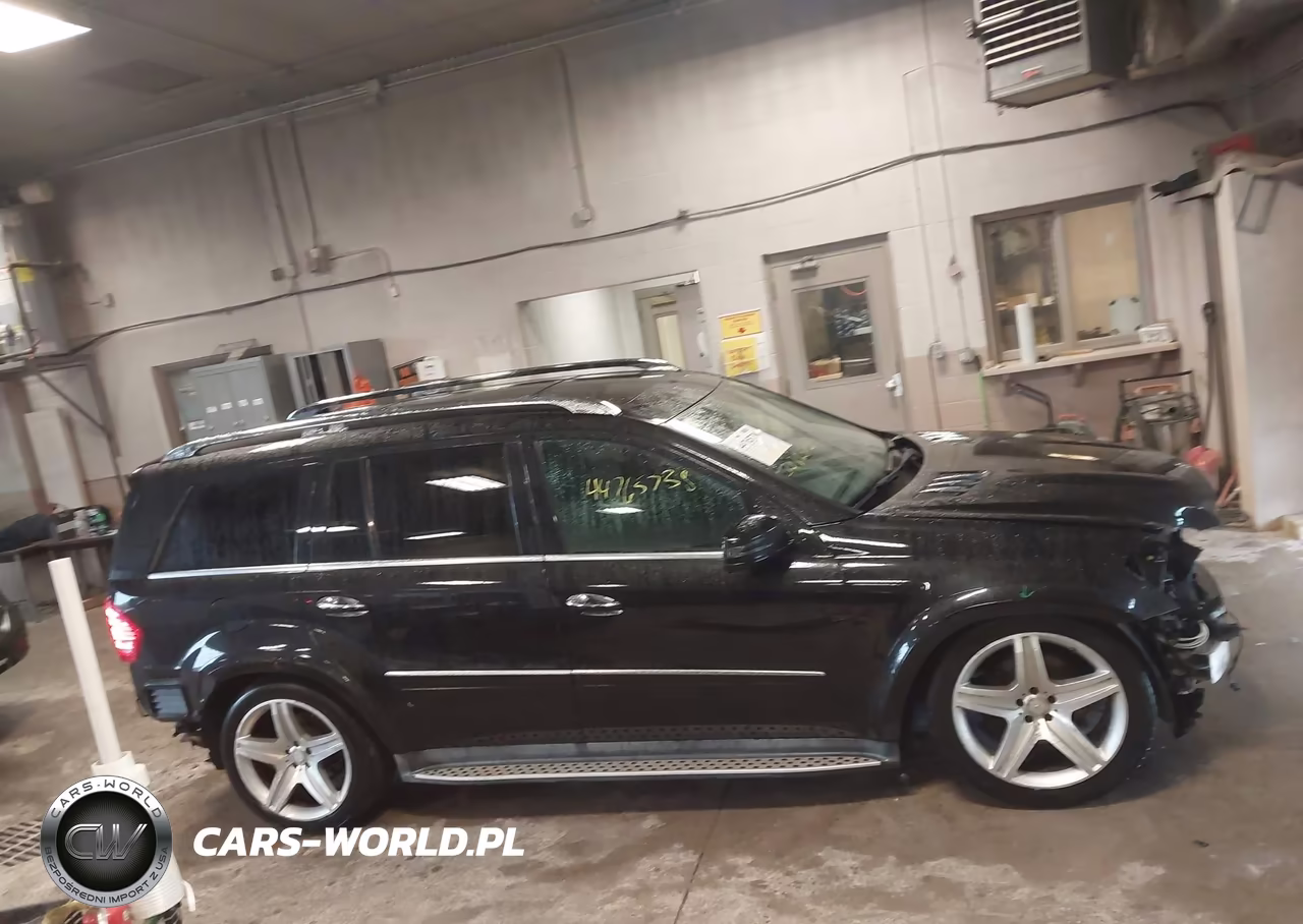 2011 Mercedes-Benz Gl 550 4Matic VIN:4JGBF8GE6BA705384 - 13