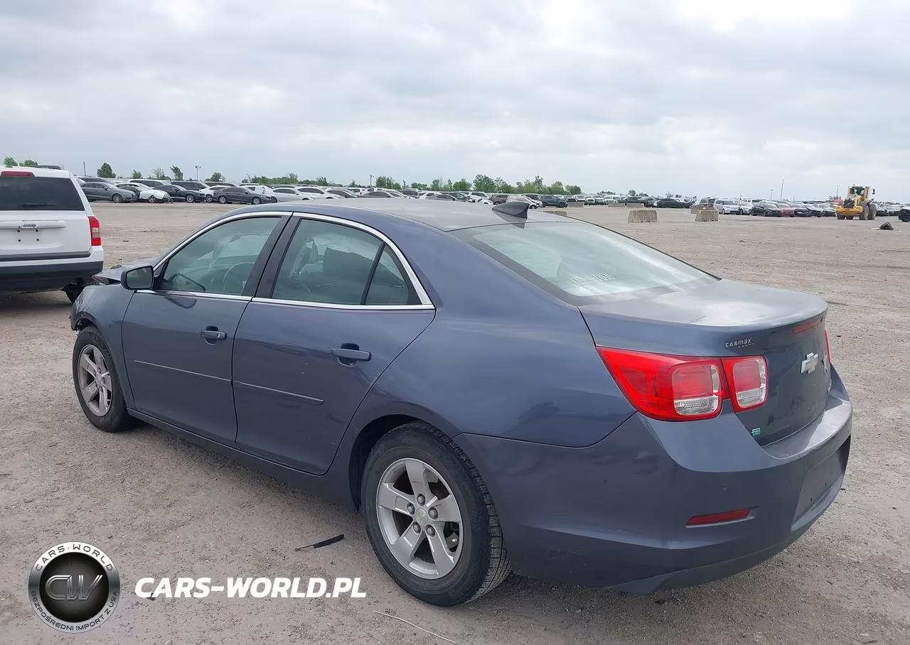 2015 Chevrolet Malibu Ls VIN:1G11B5SL1FF219647 - 3