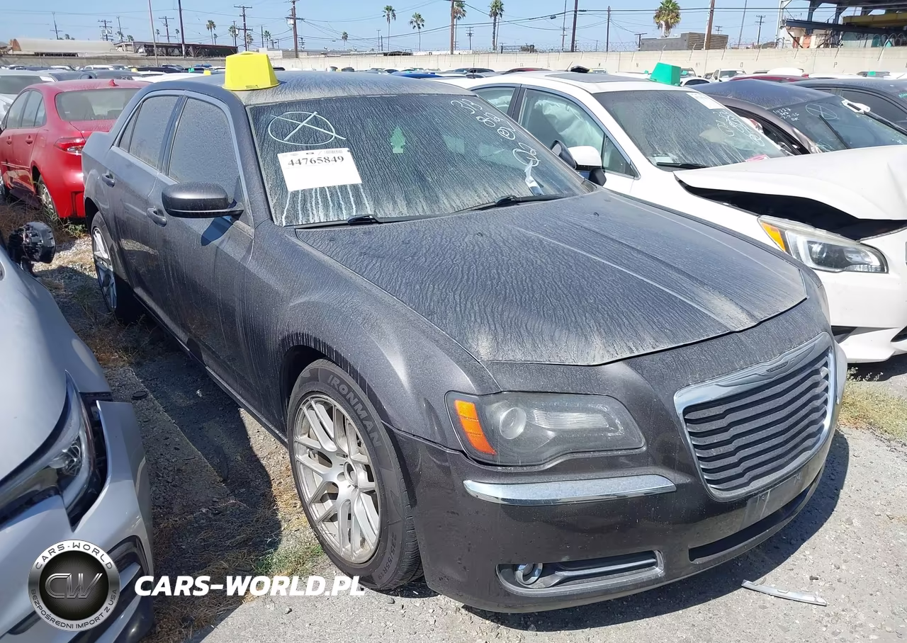 2013 Chrysler 300 300S – zdjęcie 1 z 16