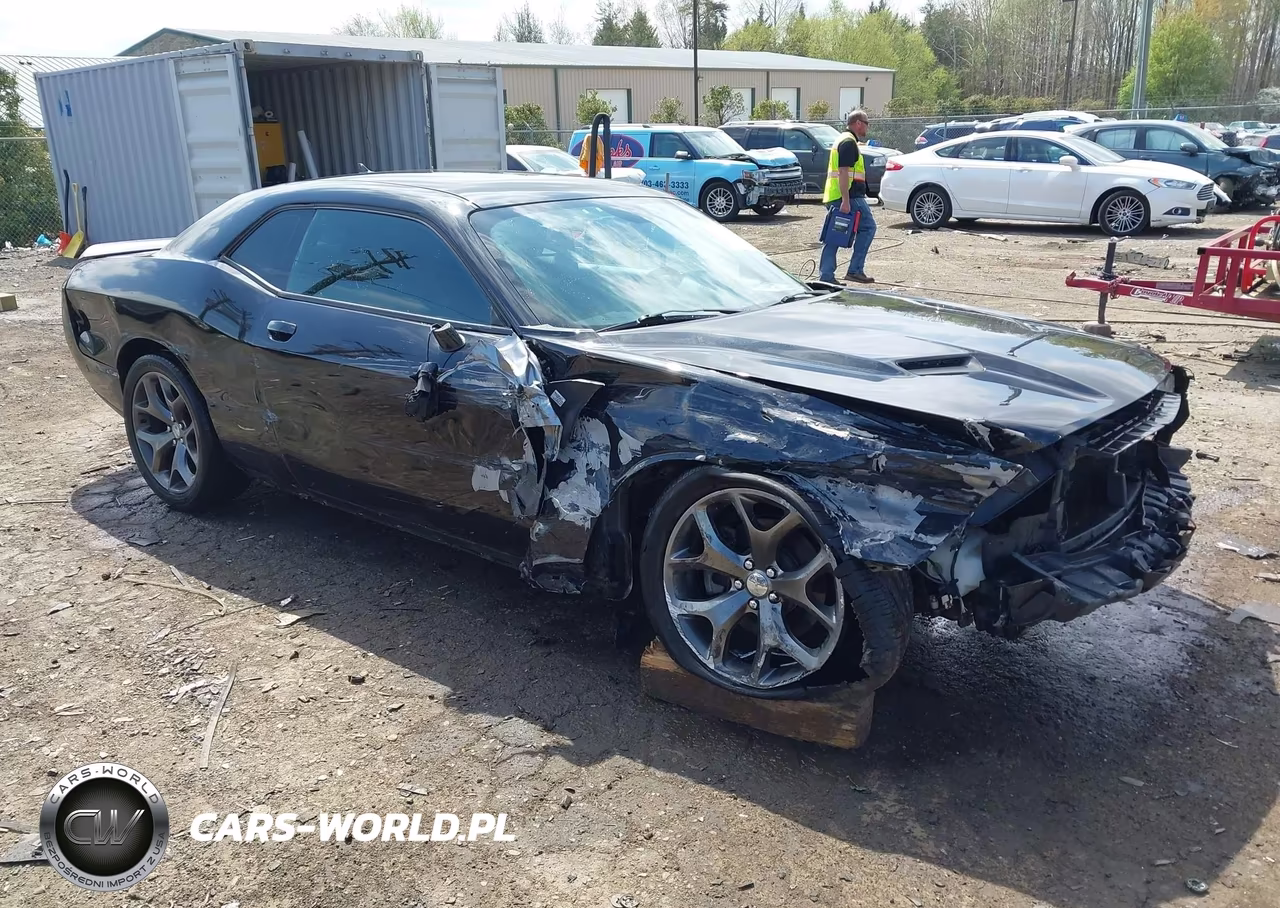 2015 Dodge Challenger R-T – zdjęcie 1 z 17