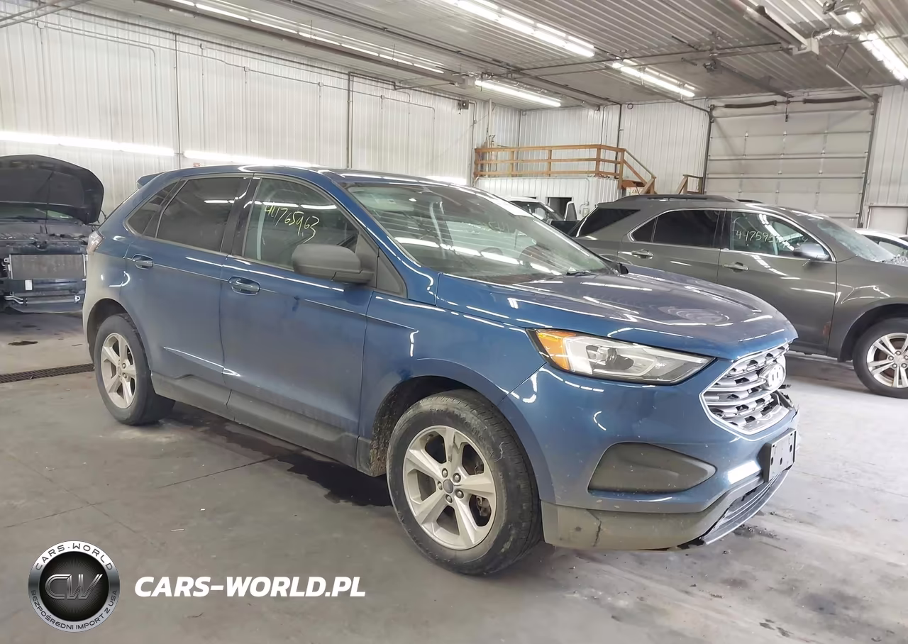 2020 Ford Edge Se