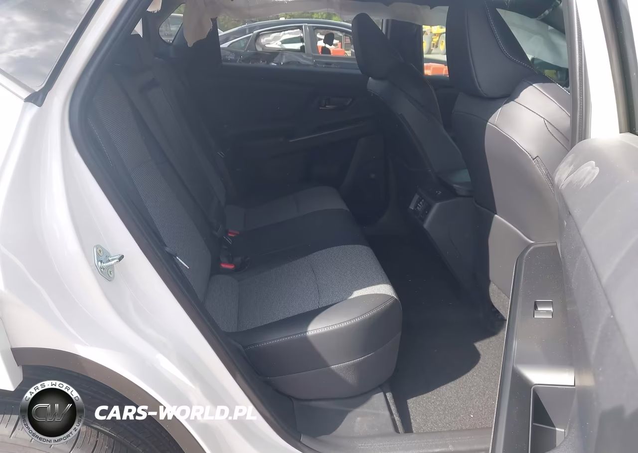 2026 Toyota Bz Xle Plus VIN:JTMBCAEB1TJ017498 - 8