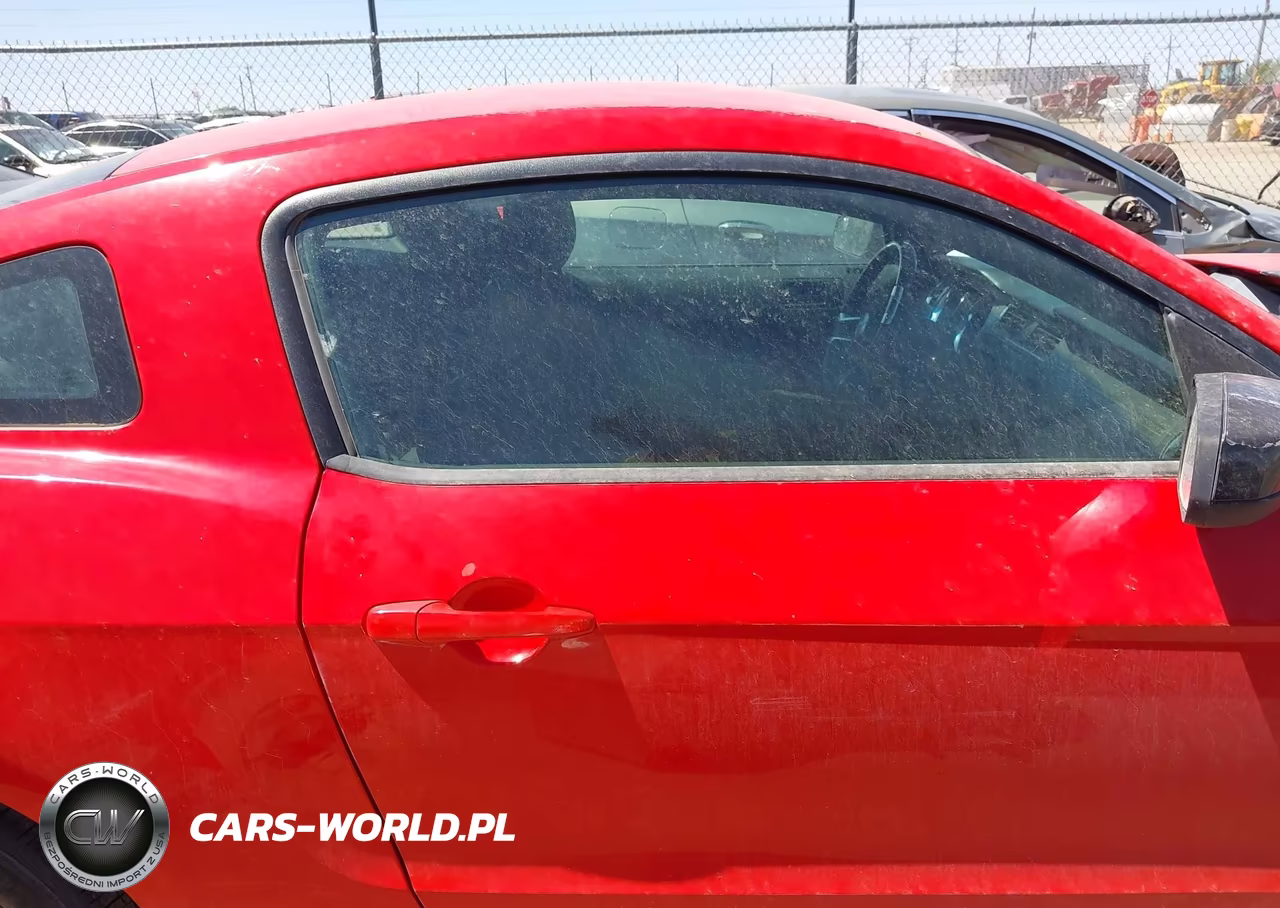 2014 Ford Mustang V6 VIN:1ZVBP8AM7E5261069 - 14