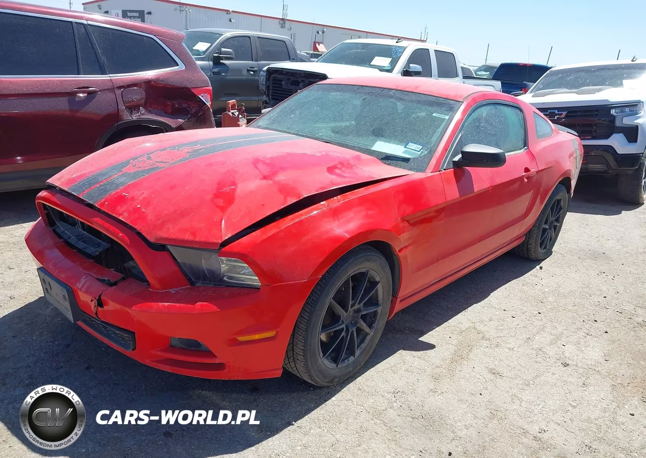 2014 Ford Mustang V6 VIN:1ZVBP8AM7E5261069 - 2