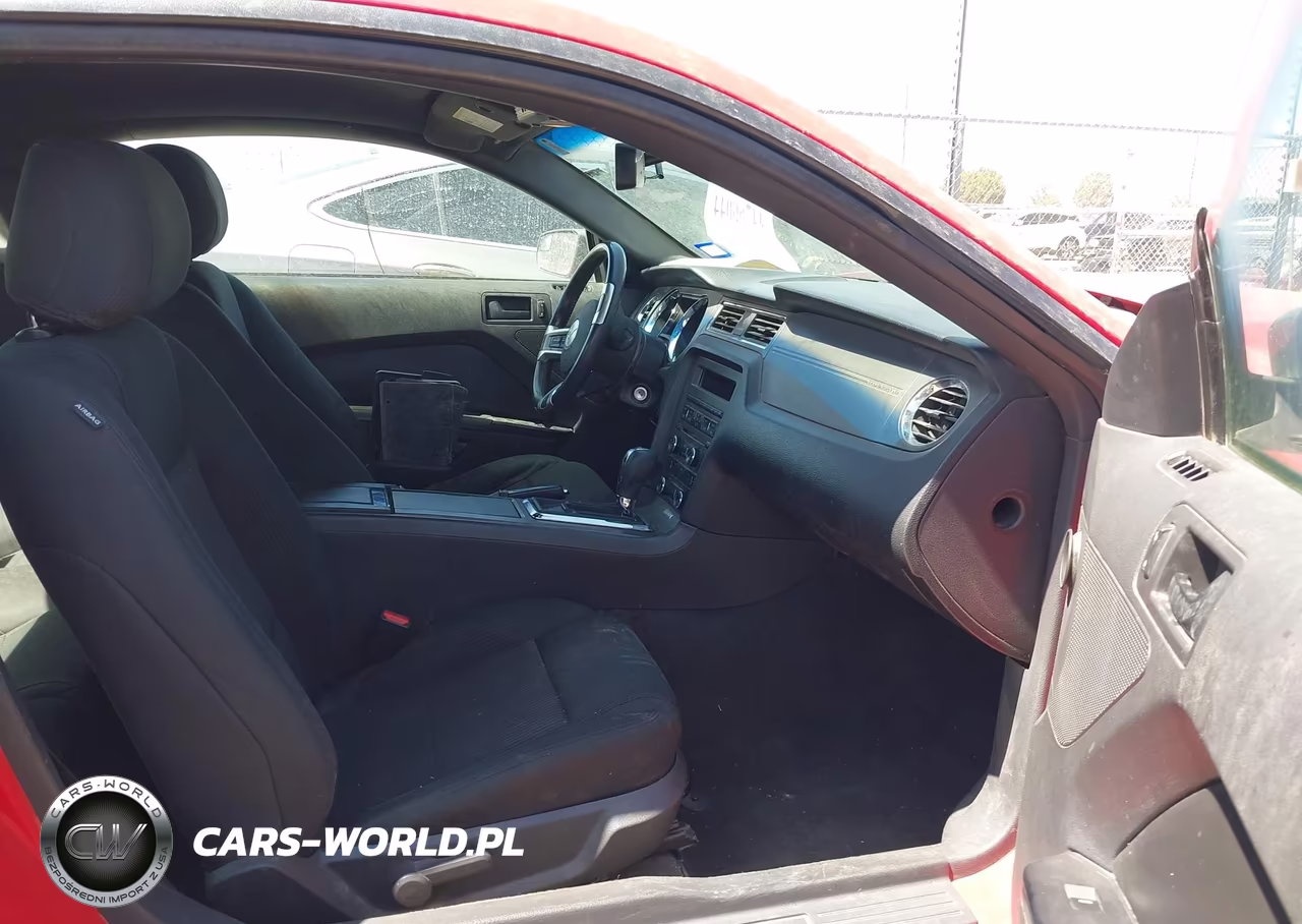 2014 Ford Mustang V6 VIN:1ZVBP8AM7E5261069 - 5
