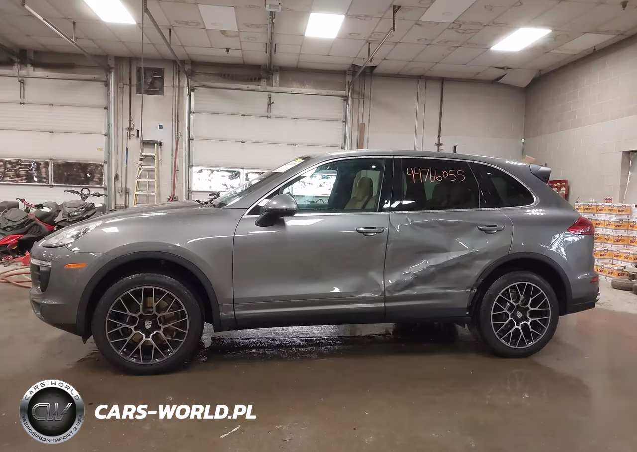 2018 Porsche Cayenne VIN:WP1AA2A26JKA01168 - 14