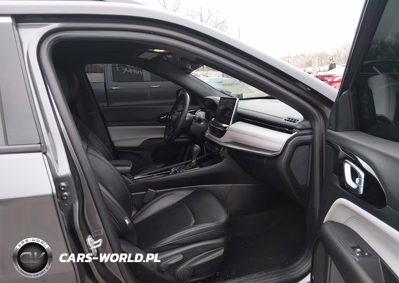 2024 Jeep Compass Limited 4X4 VIN:3C4NJDCN2RT145218 - 5
