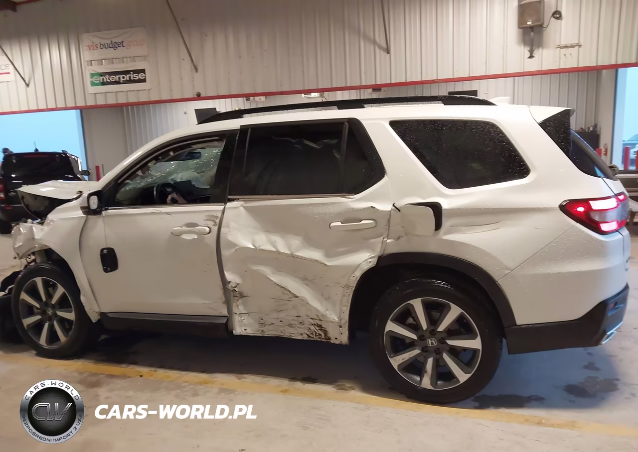 2023 Honda Pilot Awd Touring VIN:5FNYG1H76PB050872 - 14
