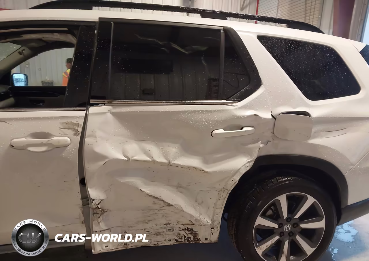 2023 Honda Pilot Awd Touring VIN:5FNYG1H76PB050872 - 19
