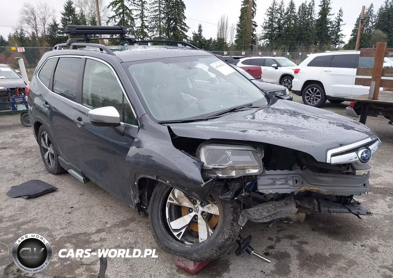 2020 Subaru Forester Touring VIN:JF2SKAXC9LH587198 - 1