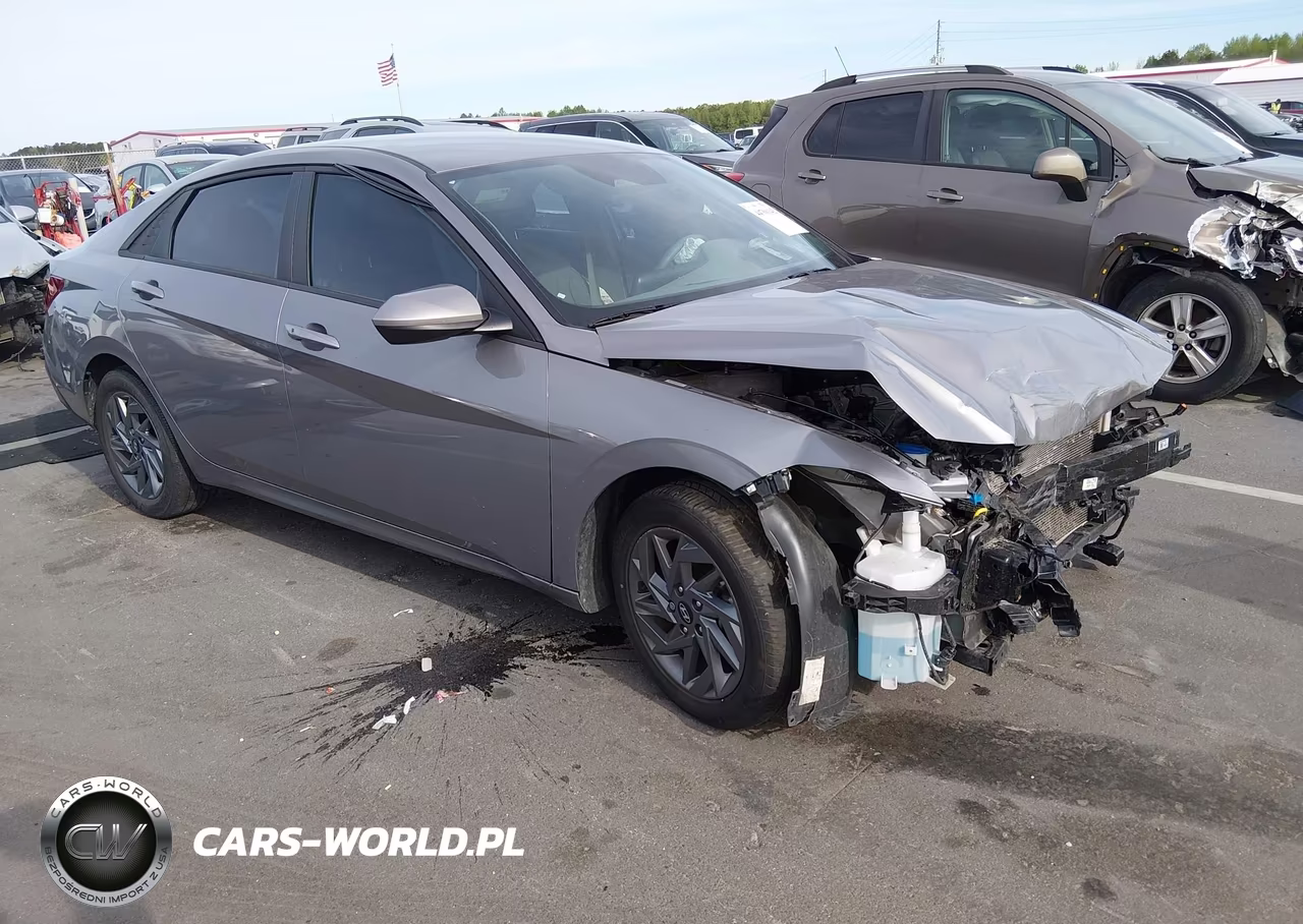 2024 Hyundai Elantra Sel – zdjęcie 1 z 17