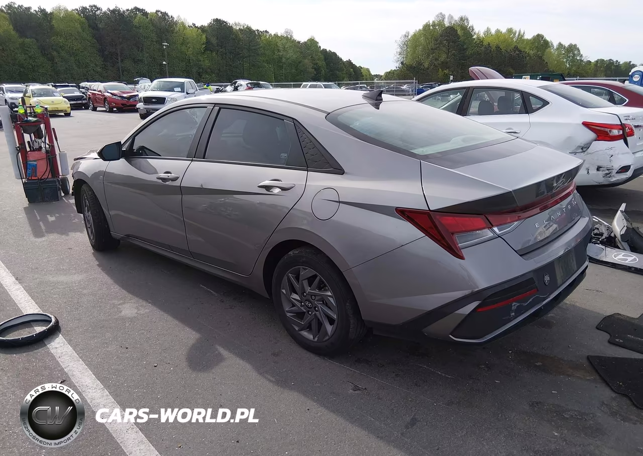 2024 Hyundai Elantra Sel VIN:KMHLM4DG5RU712229 - 3