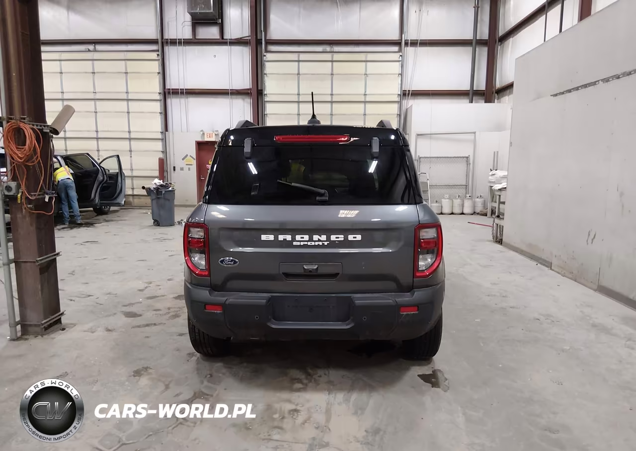 2025 Ford Bronco Sport Outer Banks VIN:3FMCR9CN8SRE14429 - 16