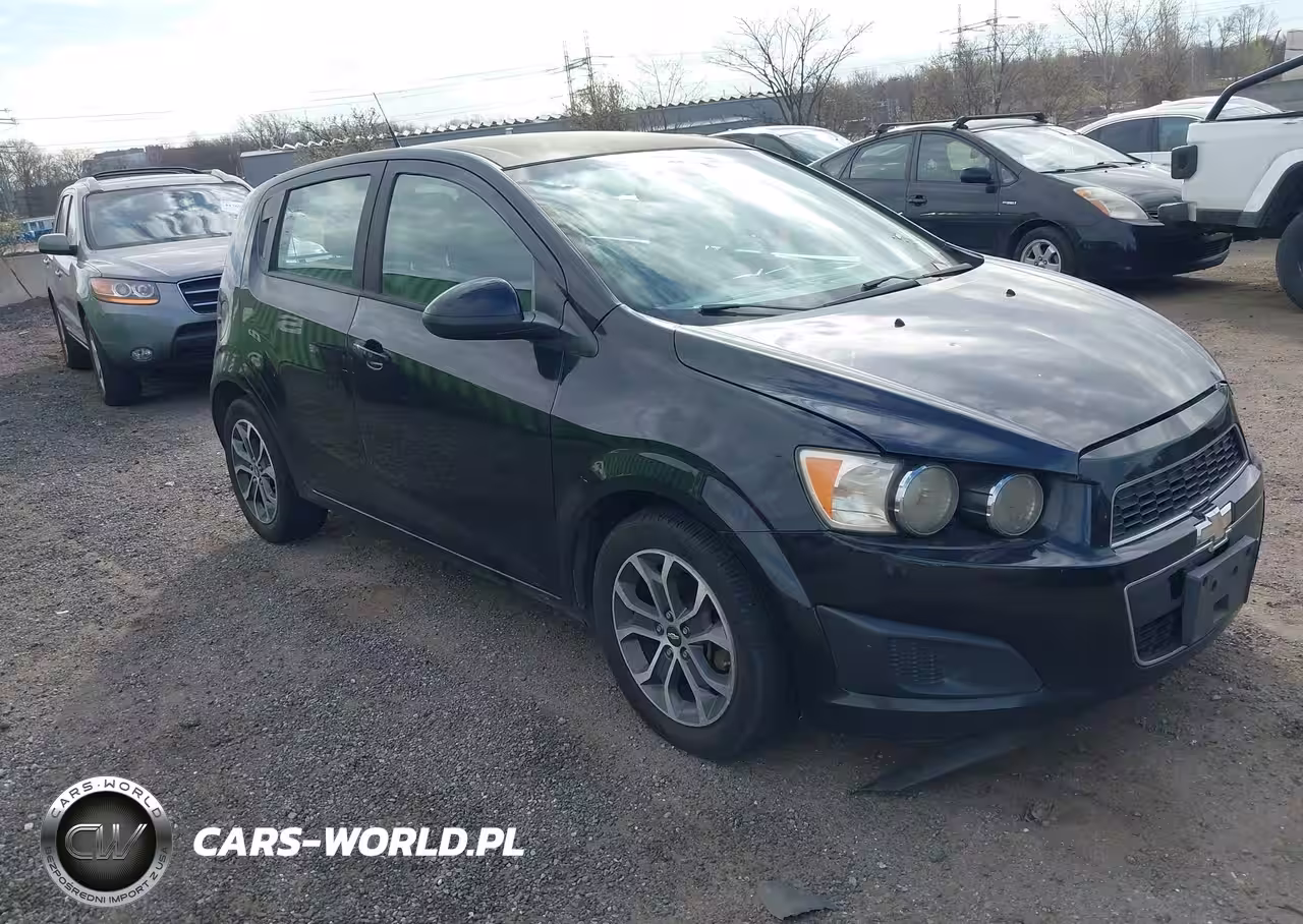 2012 Chevrolet Sonic 1Ls