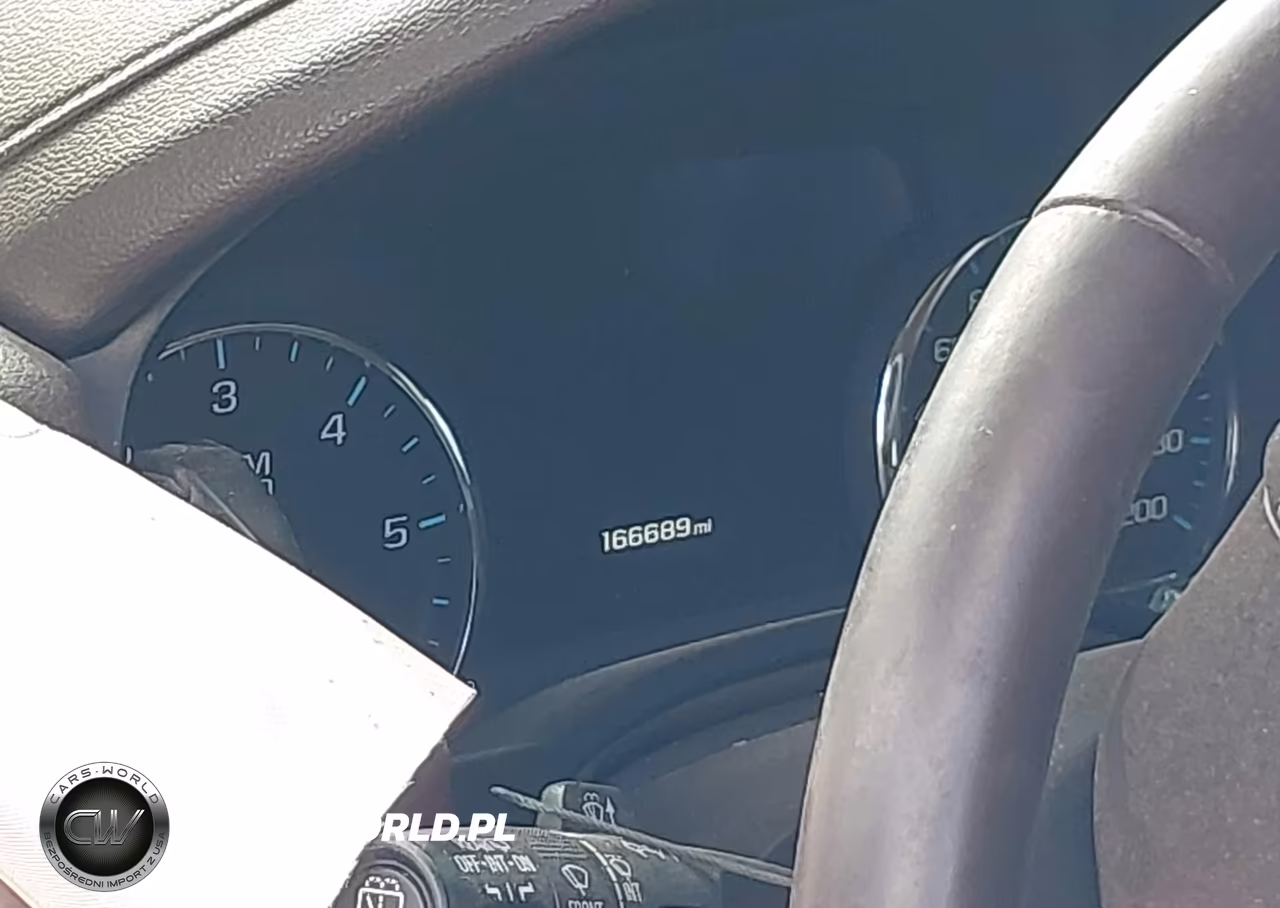 2017 Chevrolet Tahoe Premier VIN:1GNSKCKC4HR235060 - 15