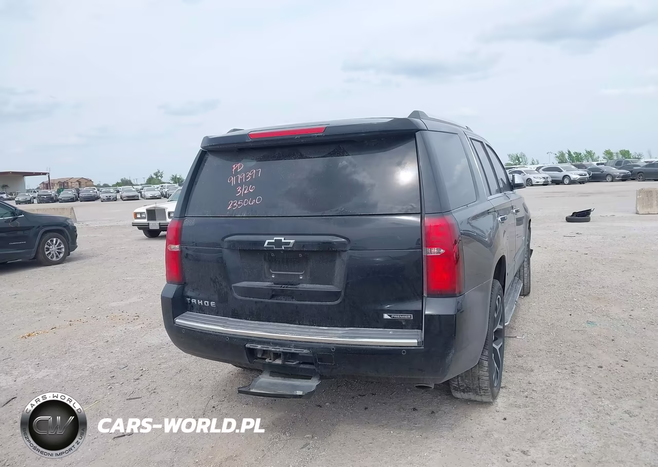 2017 Chevrolet Tahoe Premier VIN:1GNSKCKC4HR235060 - 16