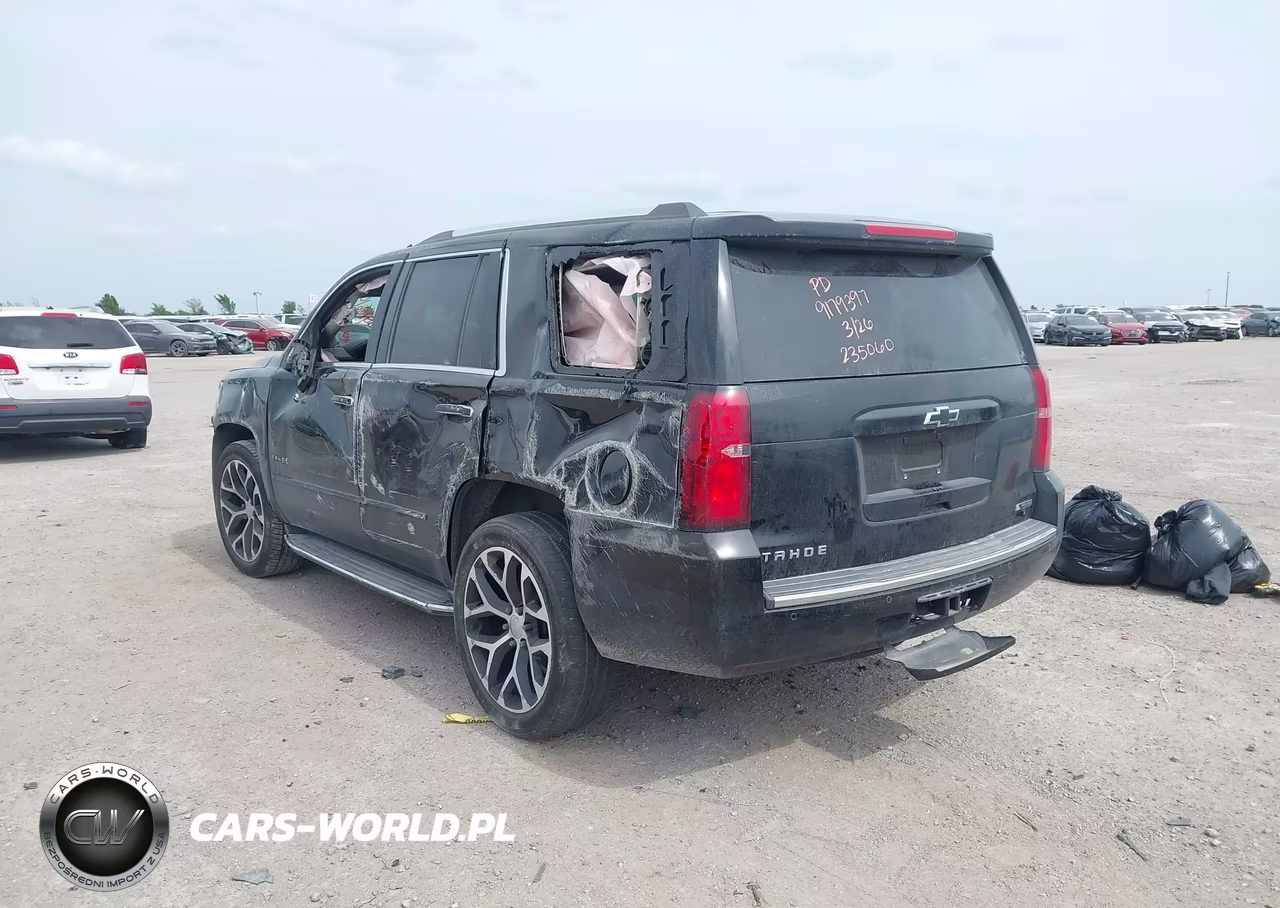 2017 Chevrolet Tahoe Premier VIN:1GNSKCKC4HR235060 - 3